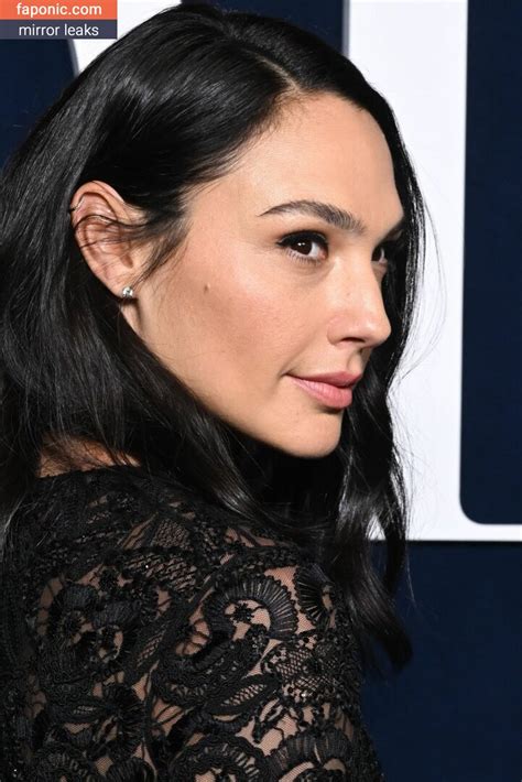 gal gadot nudes|Gal Gadot nude pictures, onlyfans leaks, playboy photos, sex。